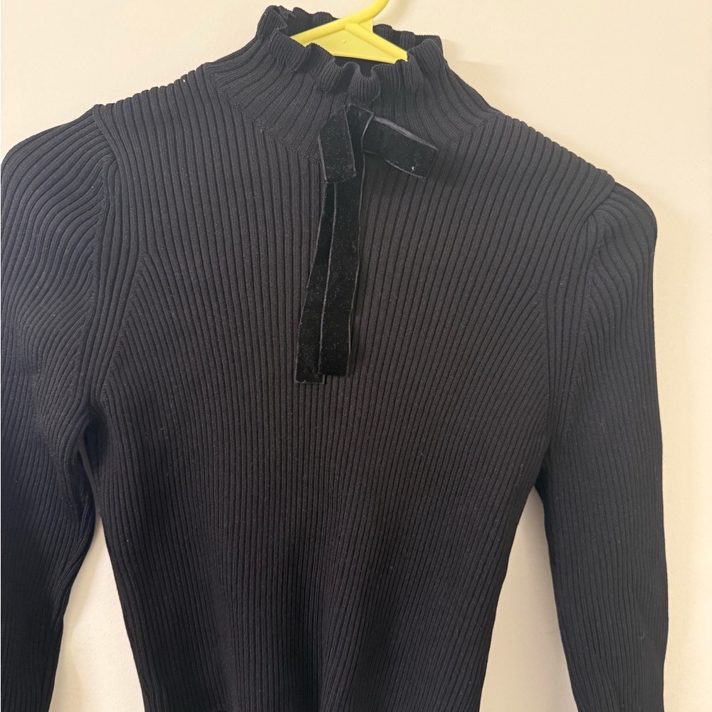 Zara women’s Black wool Sweater with Bow Detail